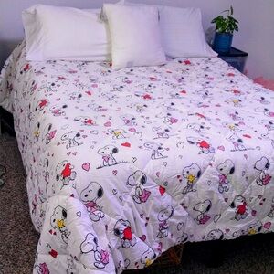 Peanuts Snoopy Comforter